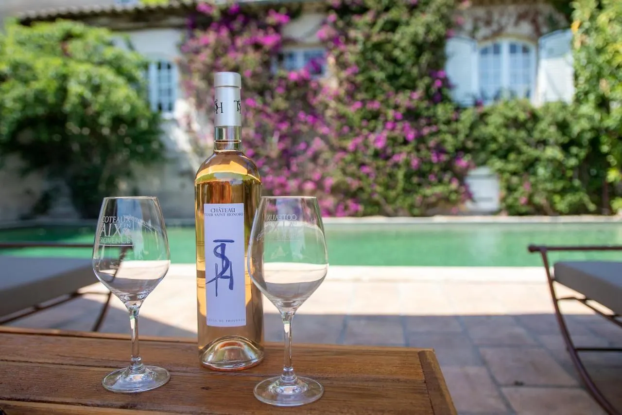 Le Mazet De Tourrettes Bed & Breakfast 3*, Tourrettes-sur-Loup